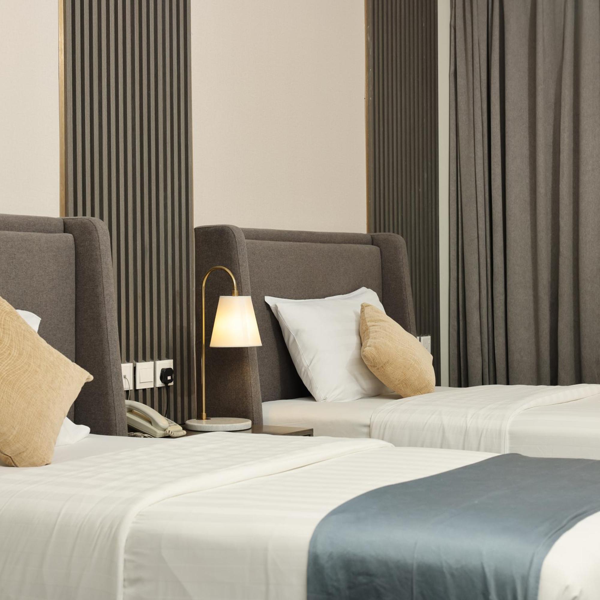 Lily Hotel Suite Hofuf Екстер'єр фото